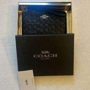 COACH zip change purse